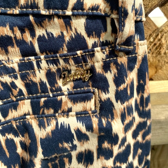 Juicy Couture Women’s Leopard Moto Side Zipper Ankle Pants Size: 0 - Picture 10 of 10